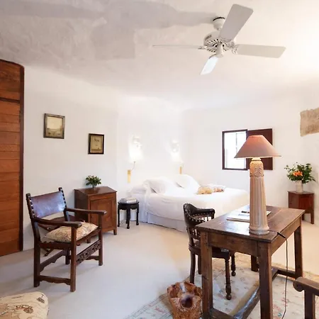 Chateau De Riell Hotel 5*