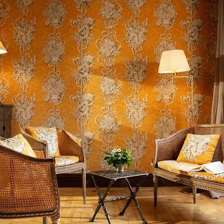 Hotell Chateau De Riell Moltig les Bains