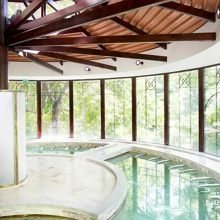 Hotell Chateau De Riell Moltig les Bains