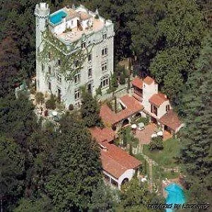 Chateau De Riell Szálloda 5*