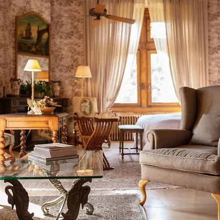 Chateau De Riell Отель 5*