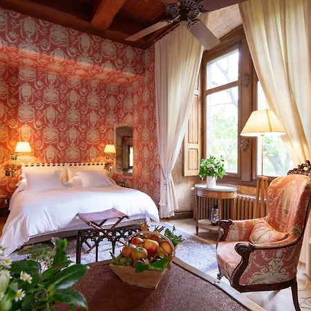 Chateau De Riell 5* Moltig les Bains