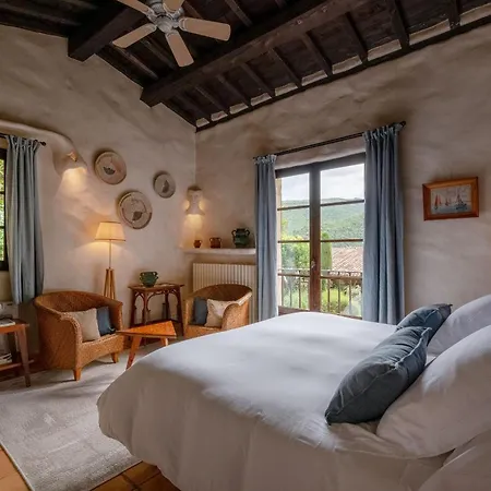 Chateau De Riell Hotel
