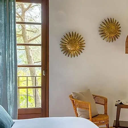 Chateau De Riell Hotel 5*