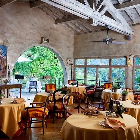 Chateau De Riell فندق Moltig les Bains