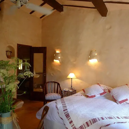 瑞尔城堡酒店 莫利