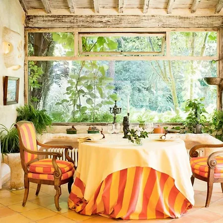 Chateau De Riell 5*