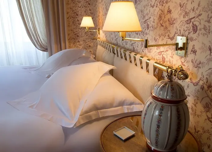 Hotel Chateau De Riell 5*