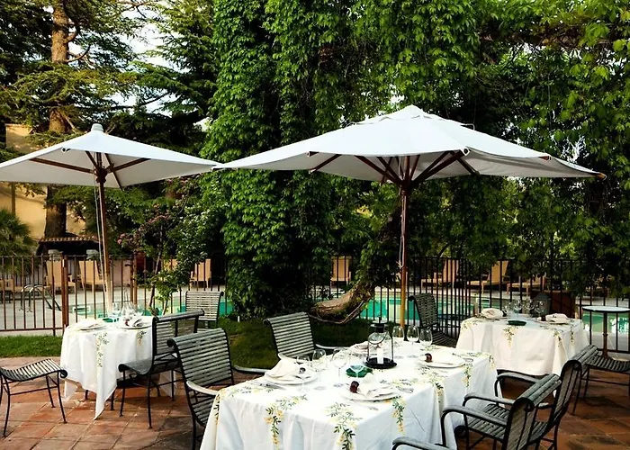Hotel Chateau De Riell 5*