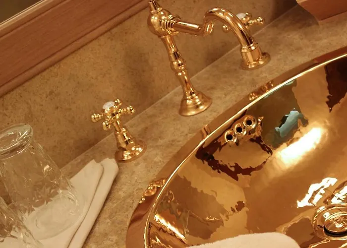 Hotel Chateau De Riell