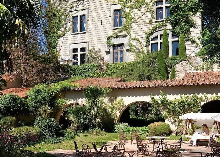 Hotel Chateau De Riell Moltig les Bains