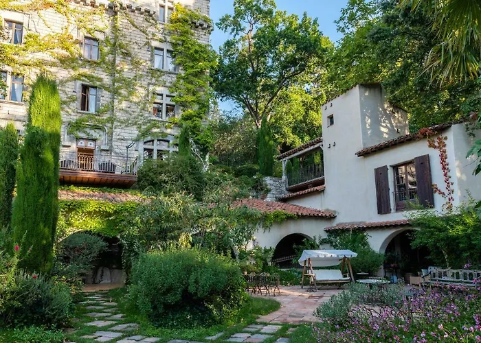 Hotel Chateau De Riell