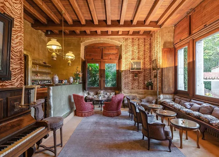 Hotel Chateau De Riell Moltig les Bains